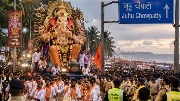 'ગણપતિ બાપ્પા મોરયા, પુડચ્યા વર્ષી લવકર યા': ભારે સુરક્ષા અને...