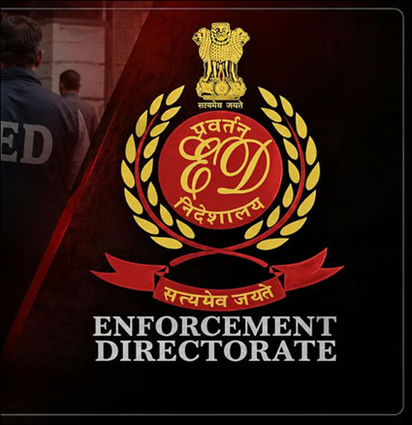 ઓનલાઈન સટ્ટાબાજી અને મની લોન્ડરિંગ કેસમાં EDની મોટી કાર્યવાહી:...