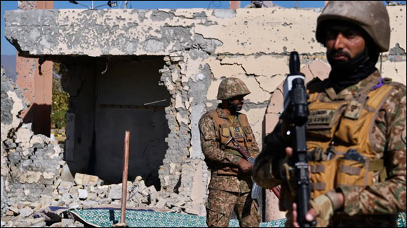 પાકિસ્તાન-અફઘાન સરહદે ભારે અથડામણ : યુધ્ધની સ્થિતિ