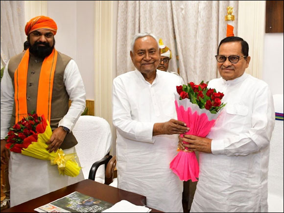 બિહારના રાજકારણમાં મોટો ધમાકો: વિધાન પરિષદના અધ્યક્ષ અવધેશ...