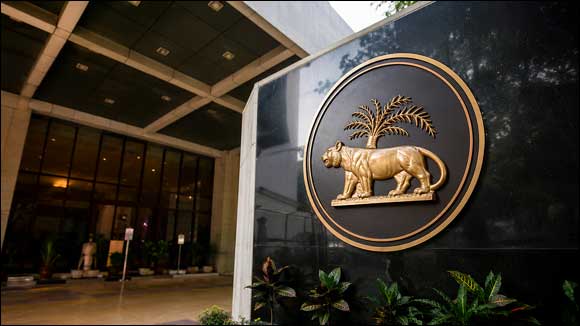 RBI ની વહીવટી પાંખમાં મોટો ફેરફાર: બેંકિંગ અનુભવી સુમન રે બન્યા...